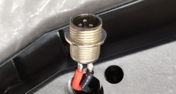 Гироборд Rover Mini N3 короткое замыкание в гнезде зарядки